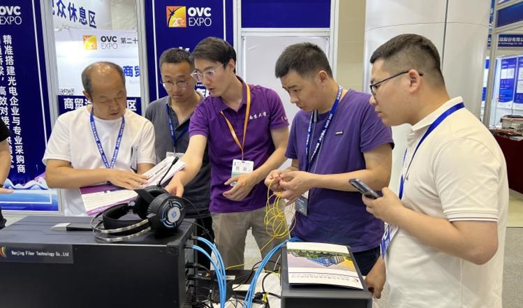 光博會8.jpg 光博會8.jpg